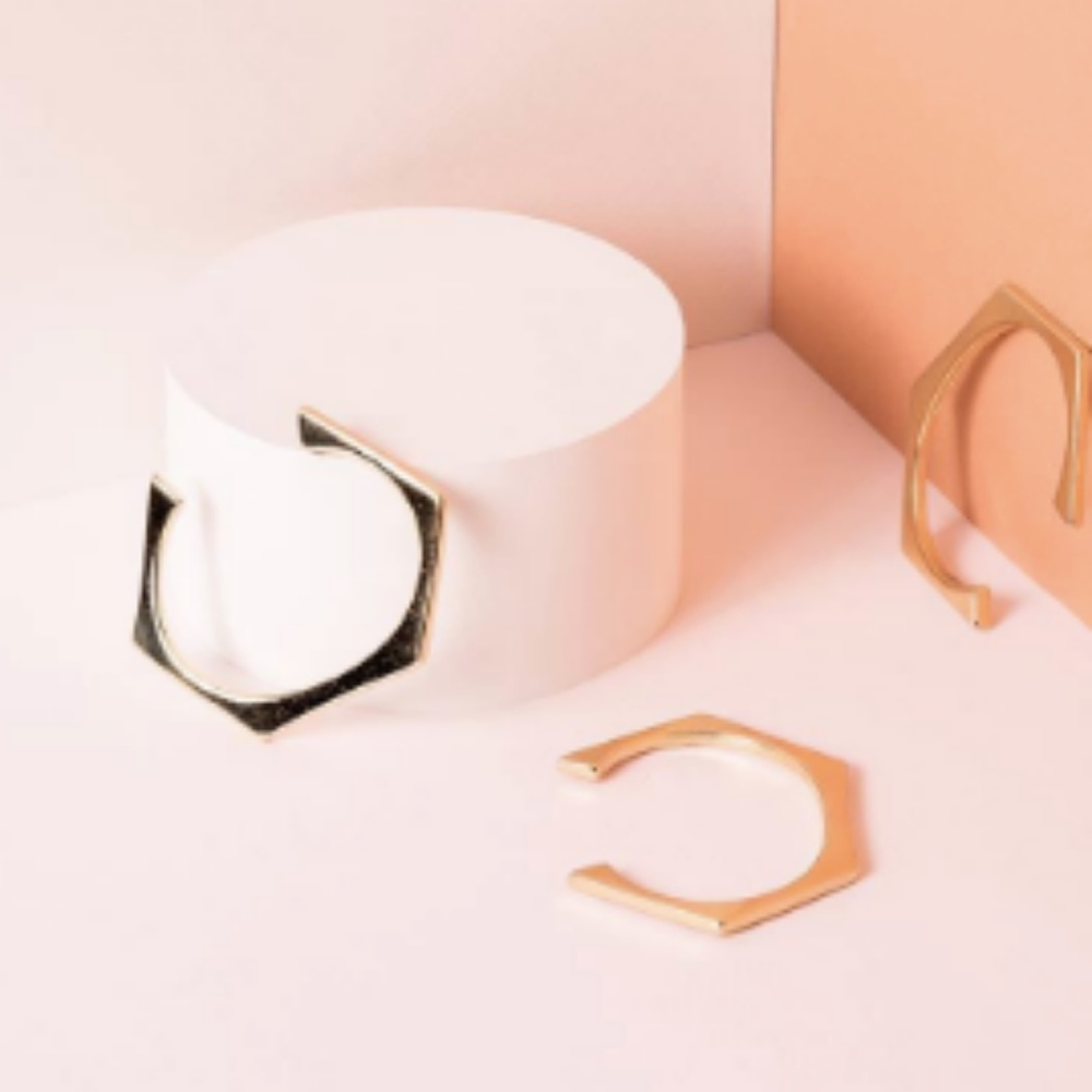 Half United Hex Cuff in Gold